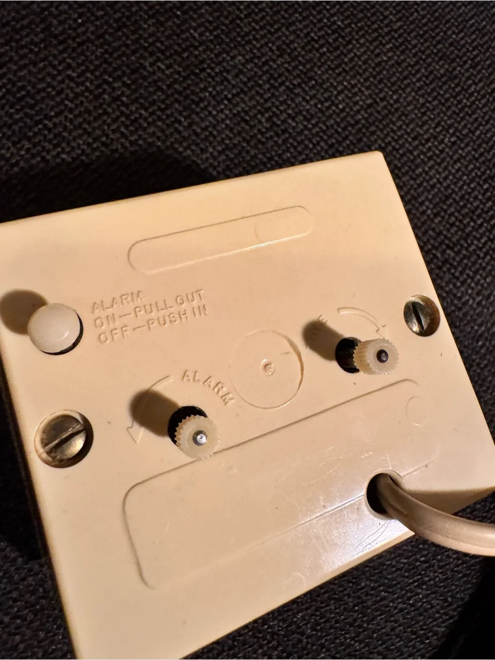 Vintage Timex Lighted Dial Electric Alarm Clock Made USA Tested Working Beige